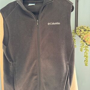 Columbia Charcoal Sleeveless Fleece Vest